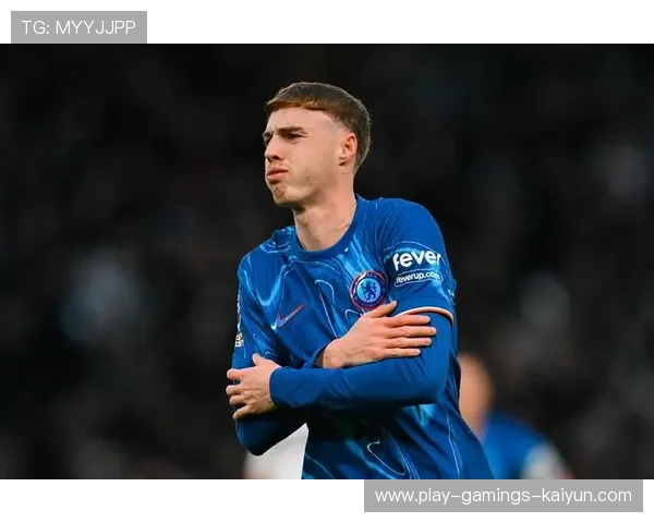 英超舞台的低弧与穿透：切尔西帕尔默贴地斩穿透门线的启示