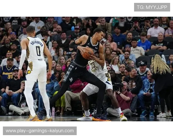 文班亚马外线惊艳,马刺青春无极限