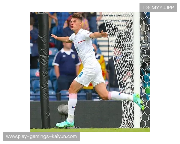 萨卡不停球抽射破门,阿森纳领先瞬间点燃现场 萨卡不停球抽射破门,阿森纳领先瞬间点燃现场